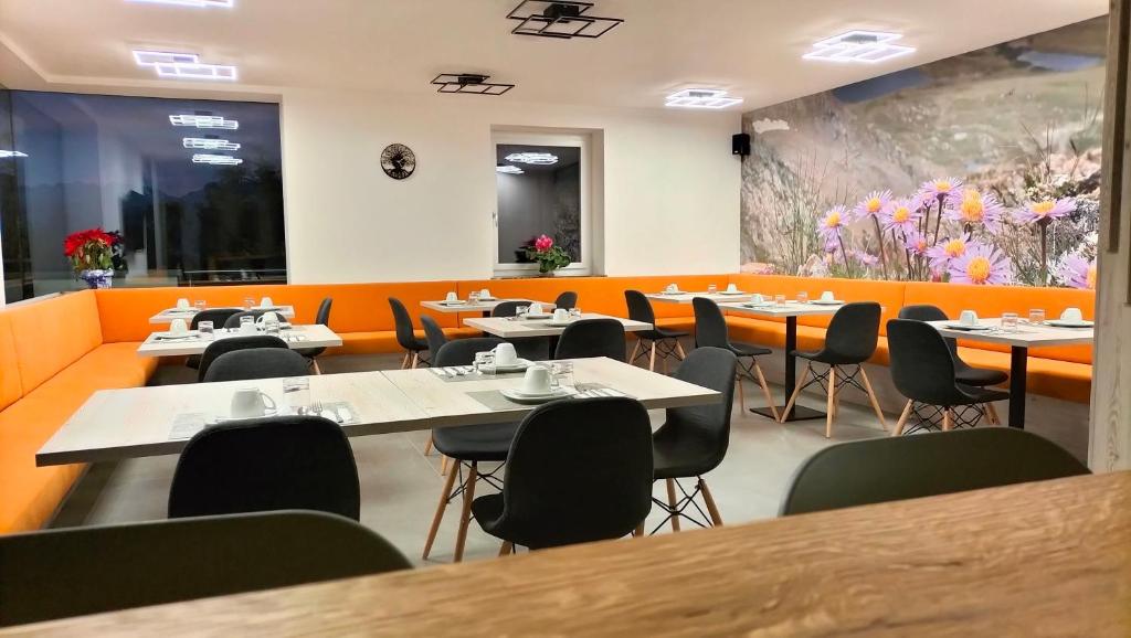 Ambiente colazione luminoso