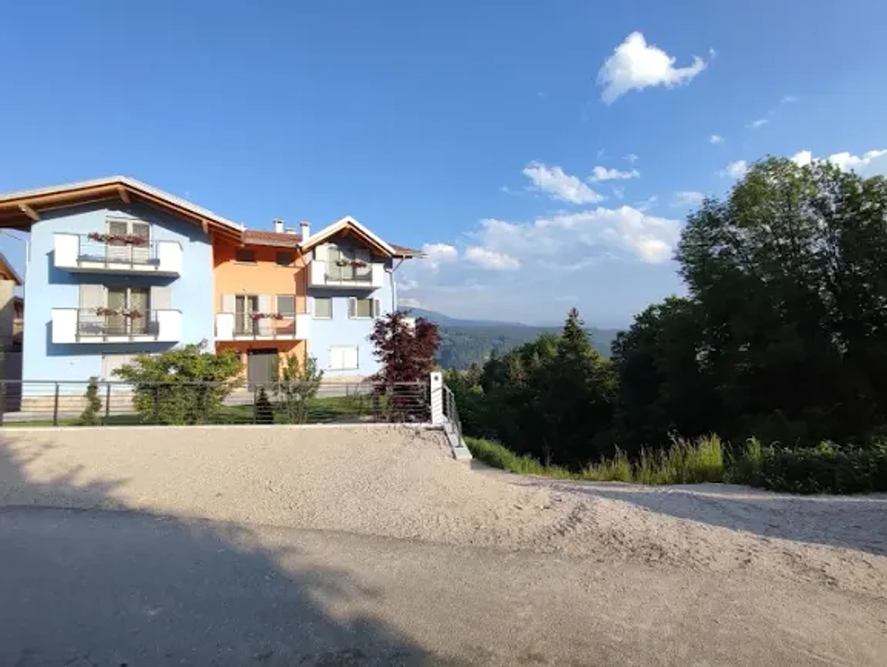 Facciata principale di Agritur La Fenice